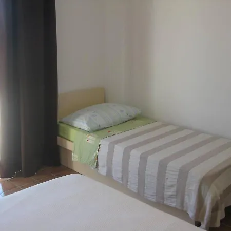 Paula شقة يزيرا